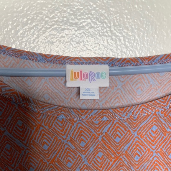 LulaRoe Tops - Picture 2 of 15